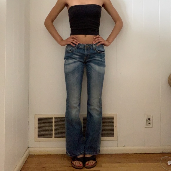 Express REROCK Jeans - Picture 2 of 5